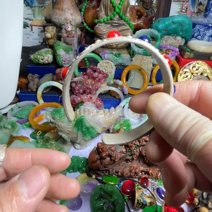 滴血莲花菩提把件