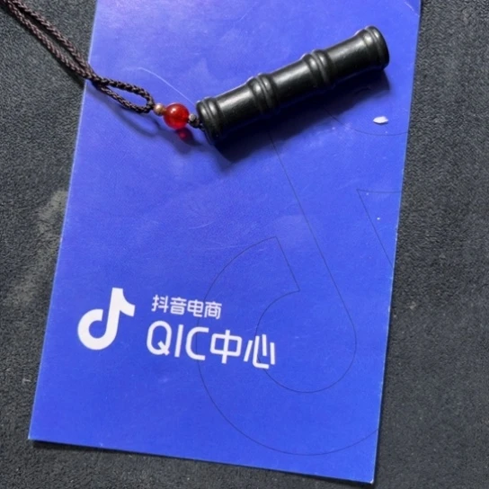 和田玉颈饰未镶嵌玲**剧