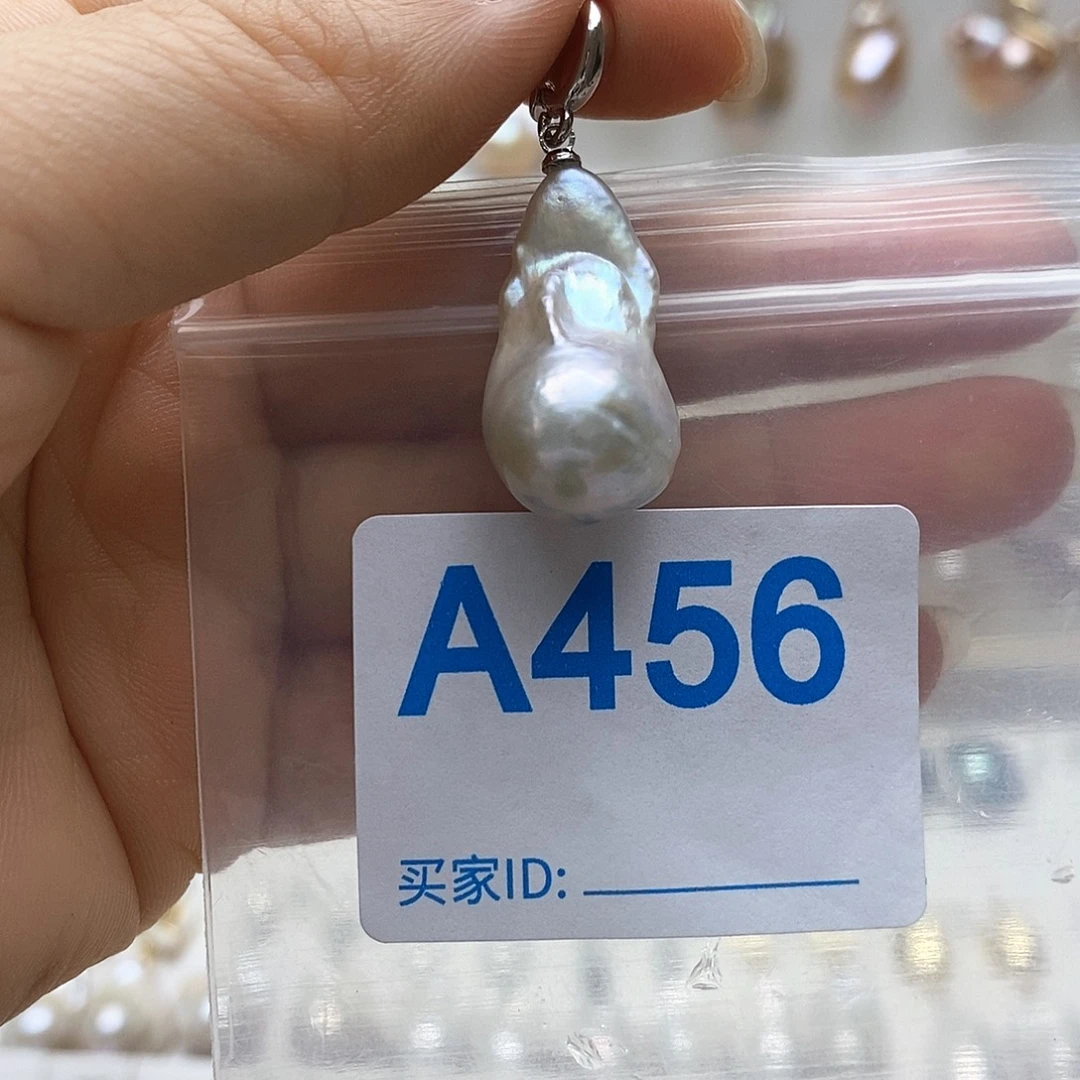 颈饰未镶嵌淡水珍珠