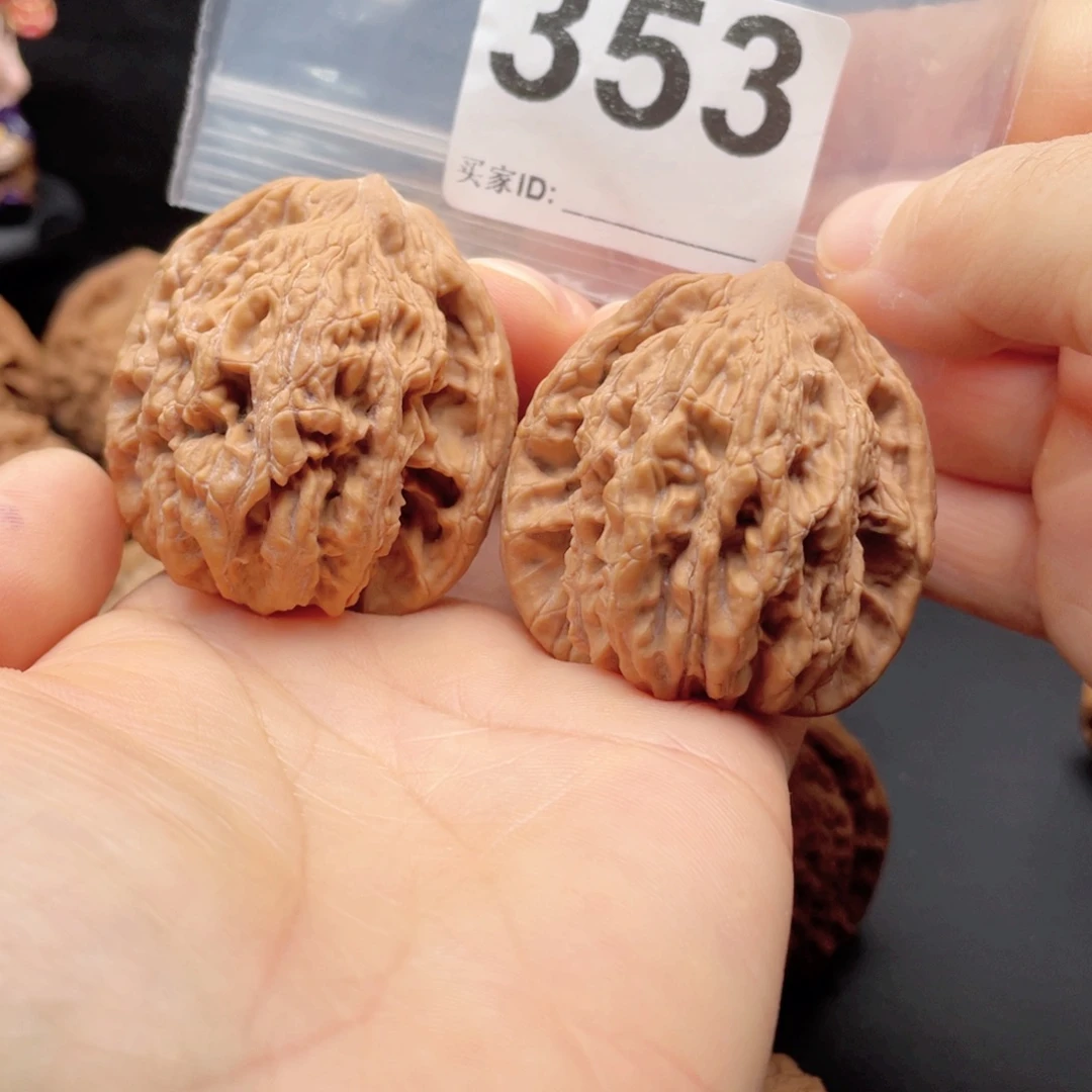 把件文玩核桃虎头43