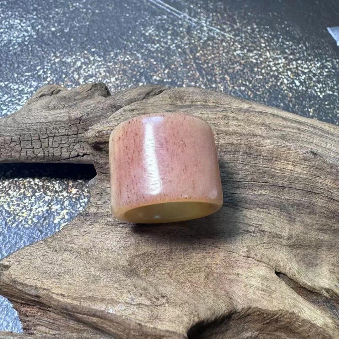 88506 主播推荐 坐中堂 嗷嗷 扳指 天花板骨质工艺品