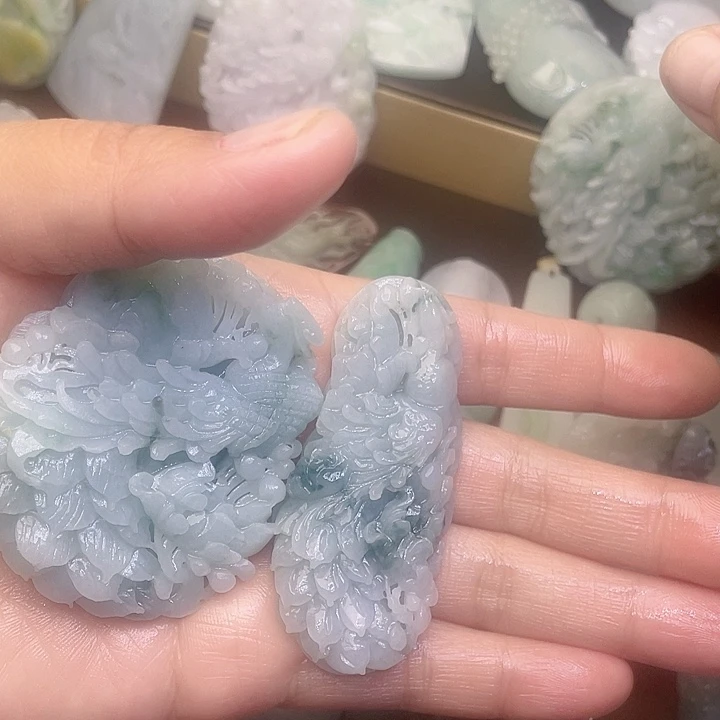 定制翡翠未镶嵌挂件