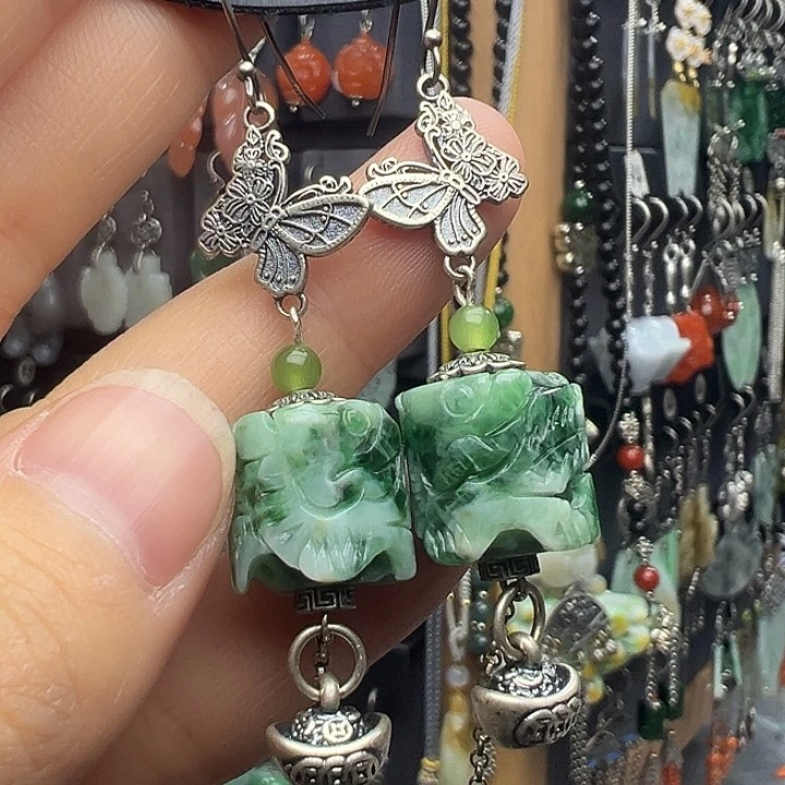 抖***〉翡翠银S925镶嵌耳饰