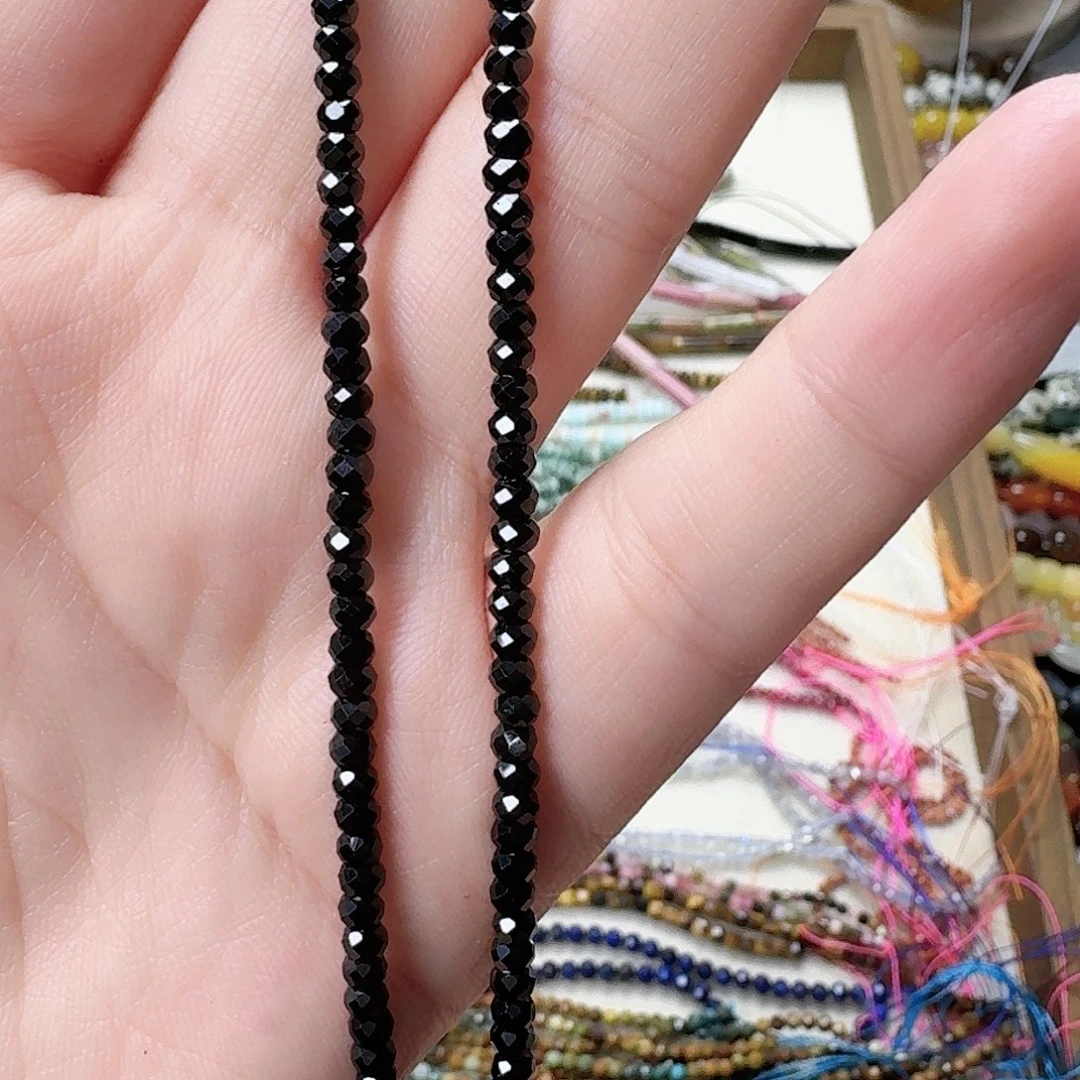 玛瑙/玉髓未镶嵌珠宝半成品卡3黑尖晶一条