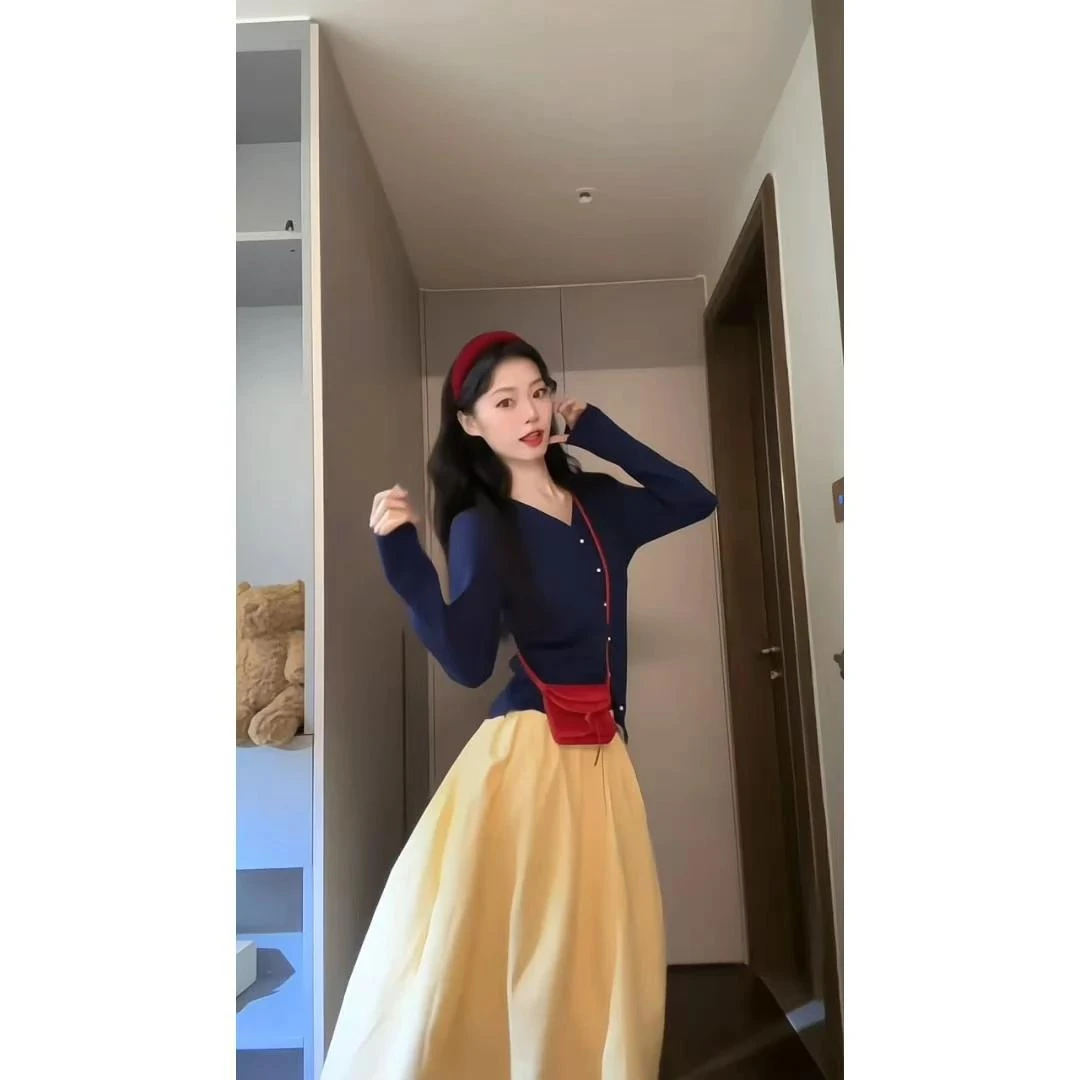 早春法式新款公主风穿搭一整套白雪氛围感针织开衫黄色半身裙套装