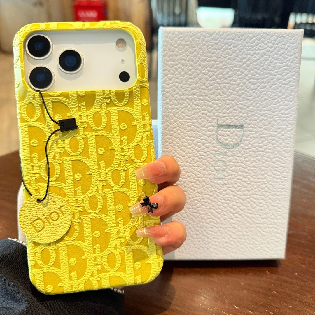 奶黄色iPhone17promax手机壳D家苹果16新款适用15pm半包小众14/13