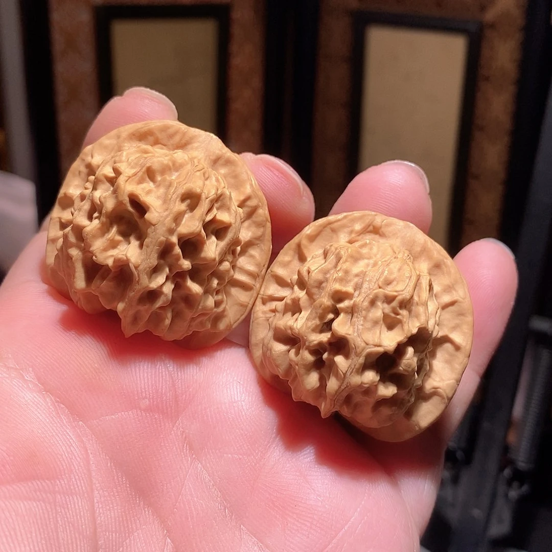 文玩核桃把件38天地狮子头全品