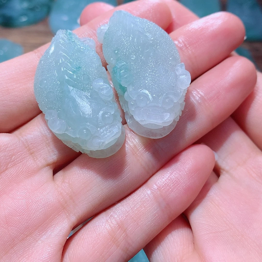 未镶嵌定制翡翠三脚金蟾
