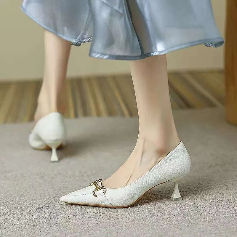 东东推荐新款 6967-668 时尚潮流气质高跟百搭细跟尖头单鞋