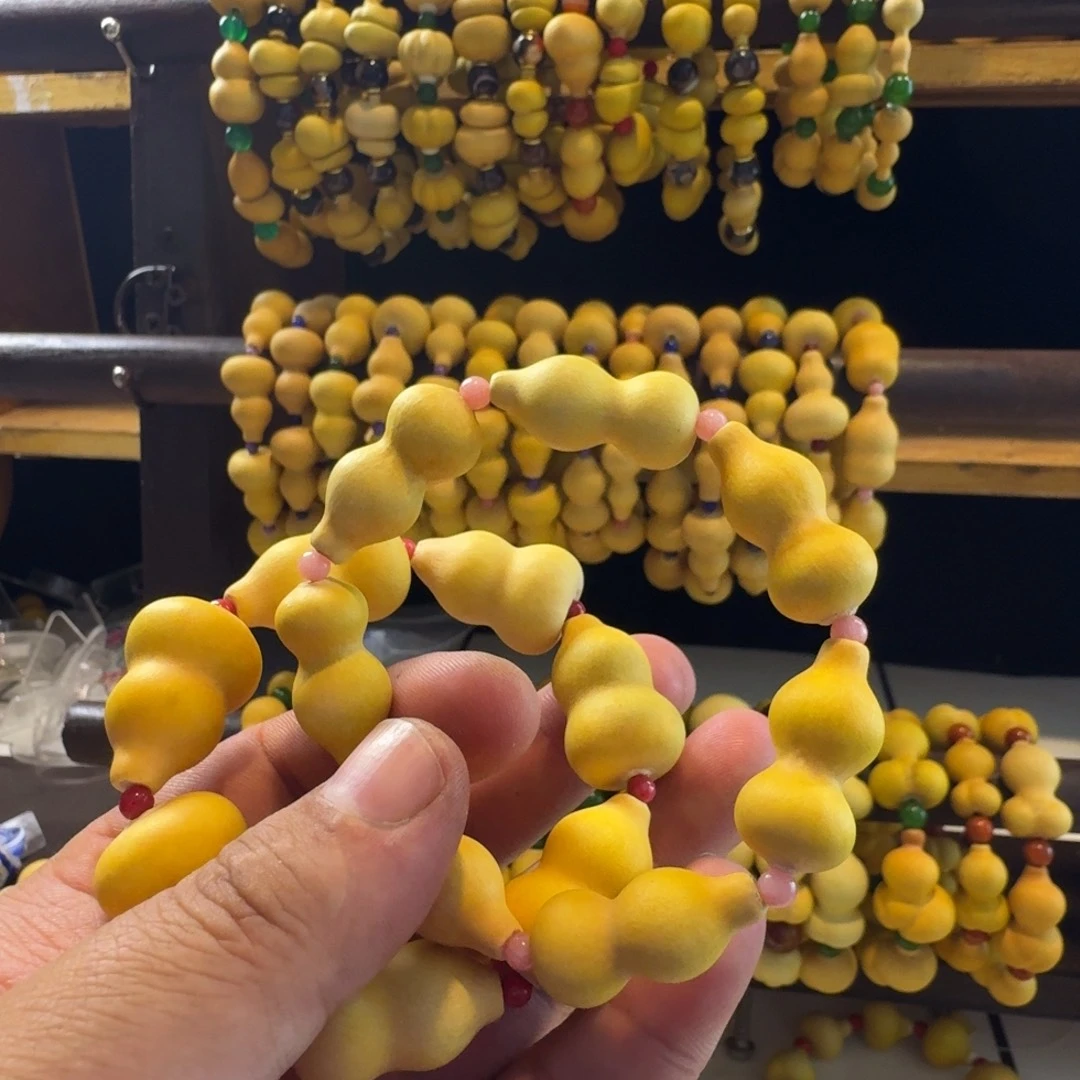 蘤***棠小姐姐的手串两个