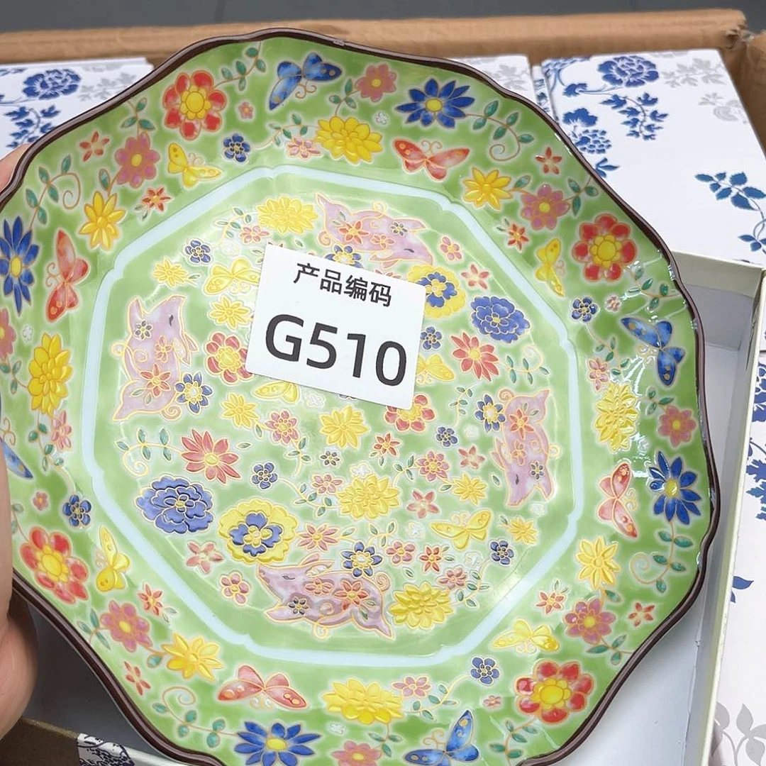 瓷片o o o o o o o o
