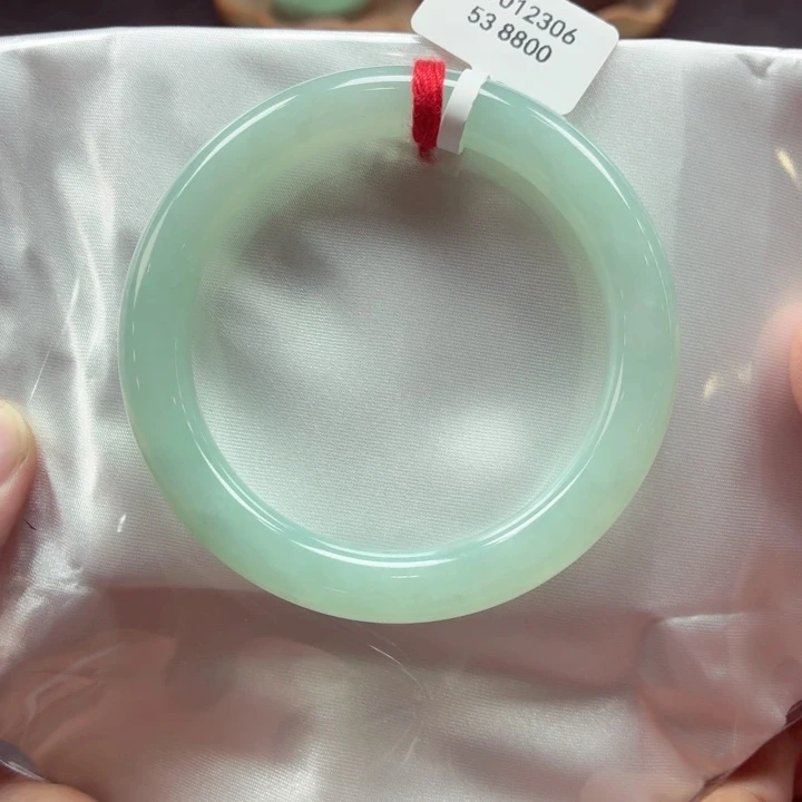 翡翠未镶嵌手镯天然缅甸A货翡翠