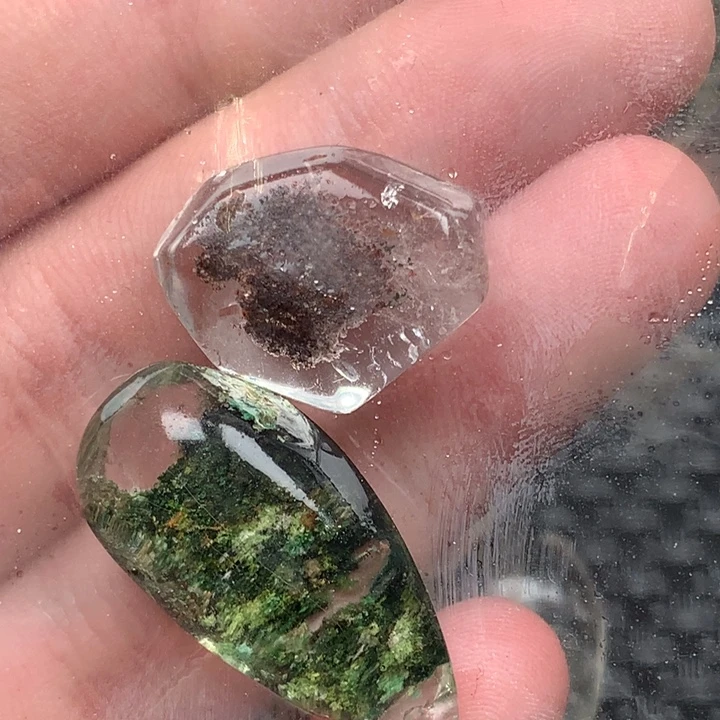 太***呀未镶嵌水晶吊坠(不含链)