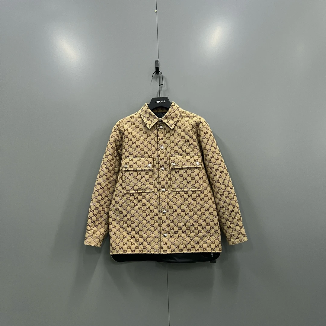 未使用 GUCCI/古驰 (ll) 卡其色满印GG夹克外套 38码609566