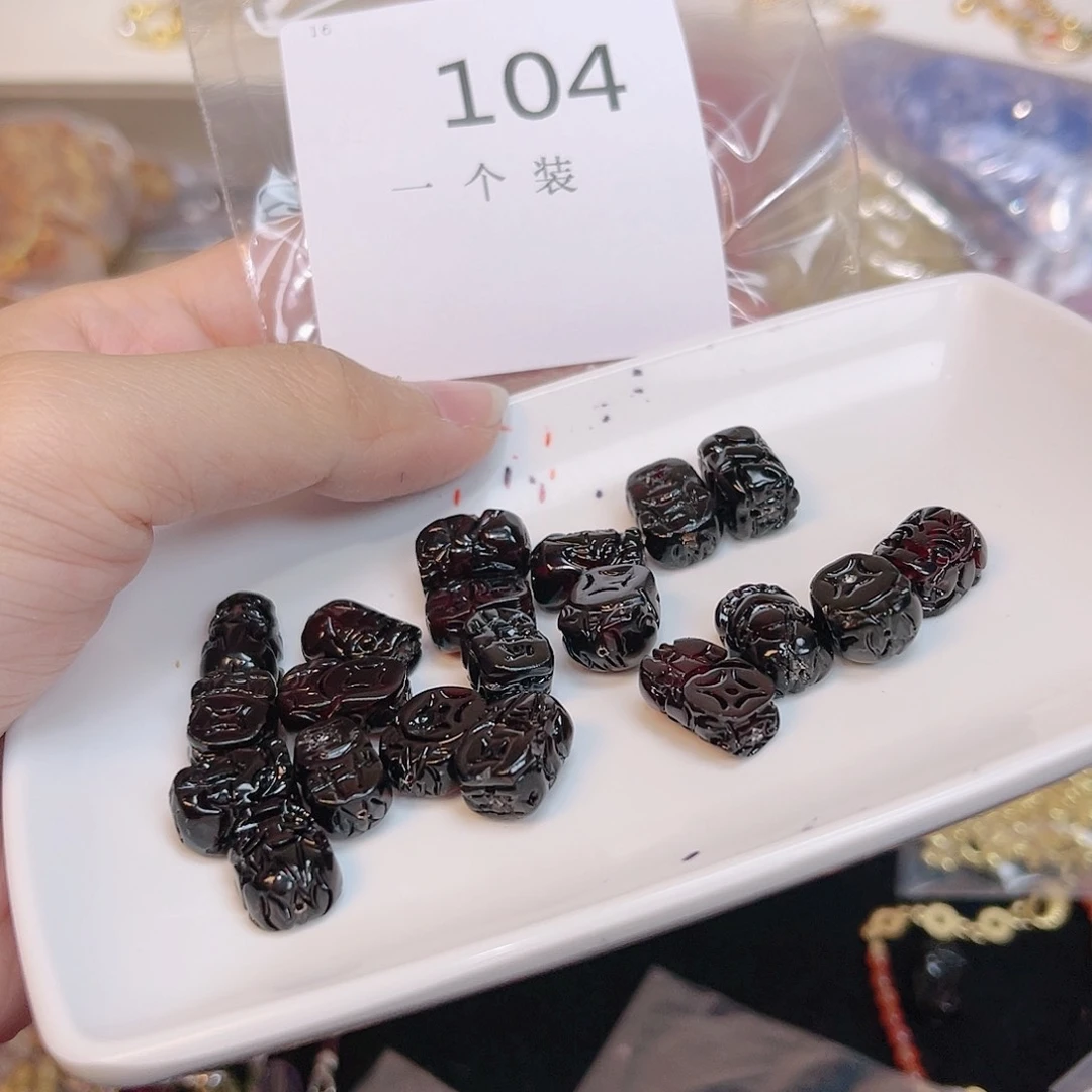 血珀珠宝奇石未镶嵌104