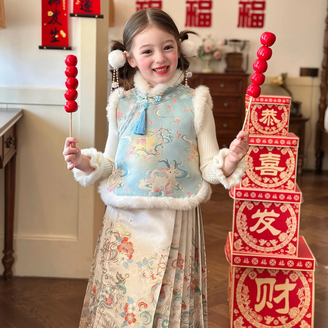 栀了成长记童装女童新中式唐装马甲2025冬季裙子国风立领夹棉上衣