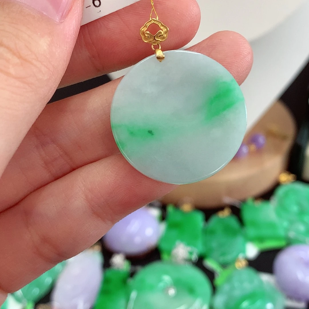 翡翠18K金镶嵌吊坠(不含链)