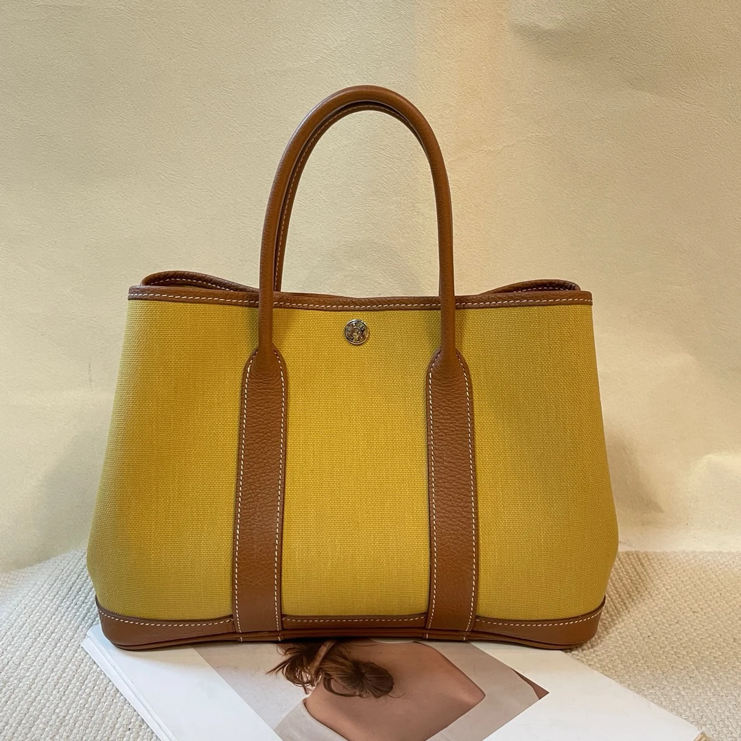 95新 Hermes/爱马仕 棕拼姜黄色garden party30手提包 帆布Z刻.