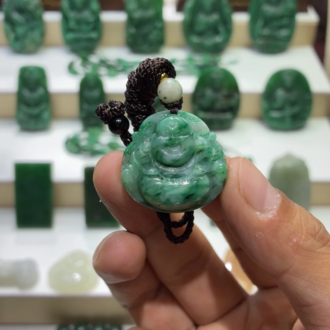 独山玉未镶嵌吊坠(不含链)佛公