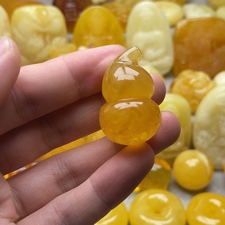 琥珀颈饰未镶嵌琥珀蜜蜡吊坠