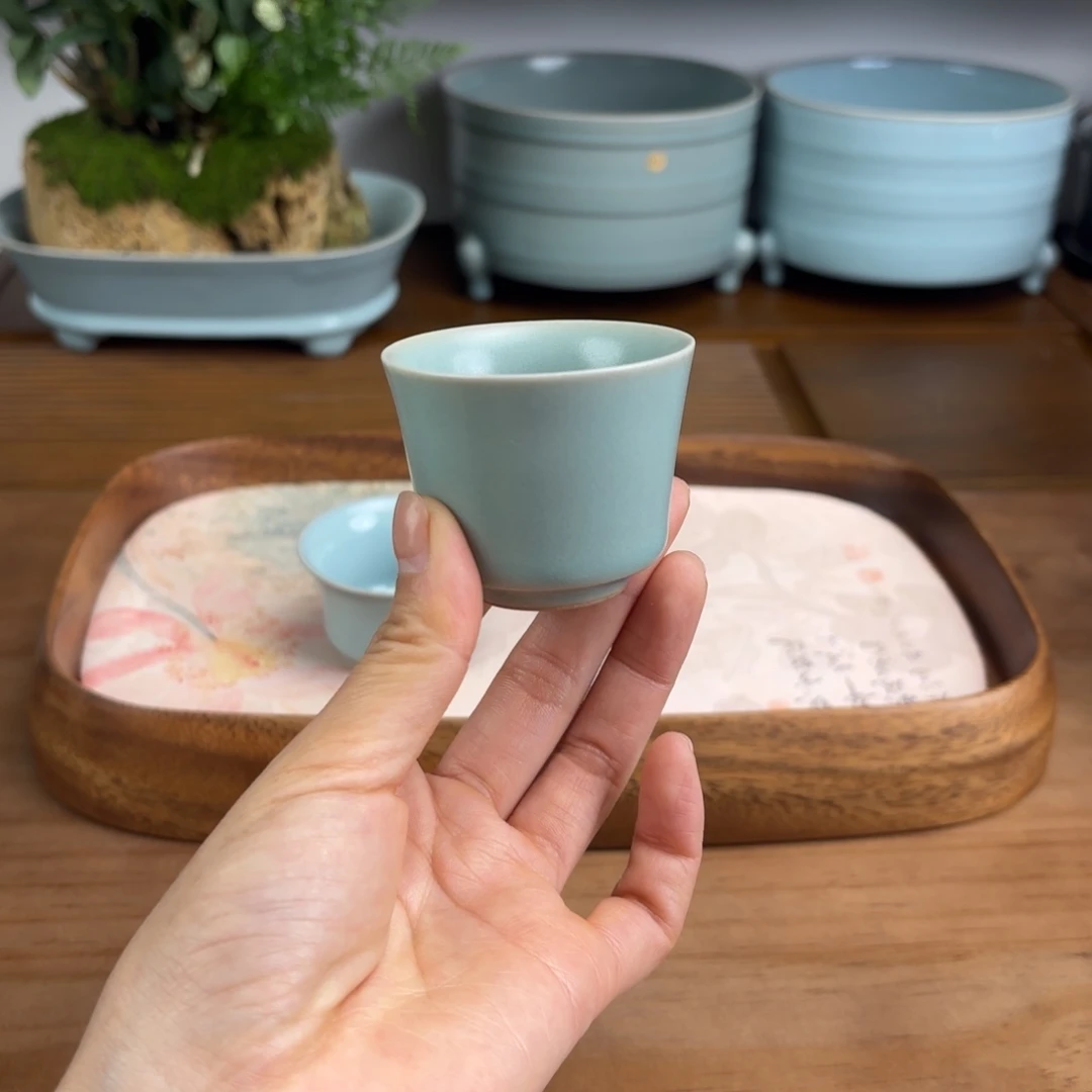 新粉福利仿古釉小马蹄