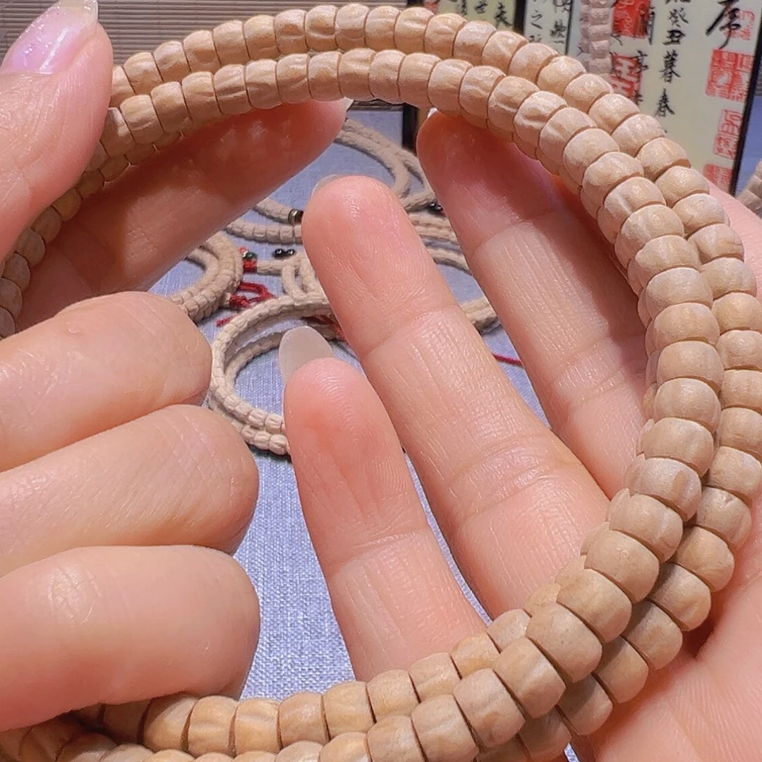 毛***虫吊坠柏香籽/百香籽