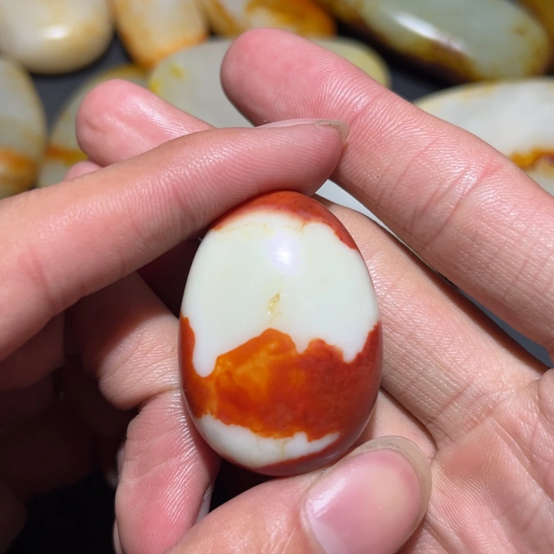 和田玉未镶嵌珠宝奇石