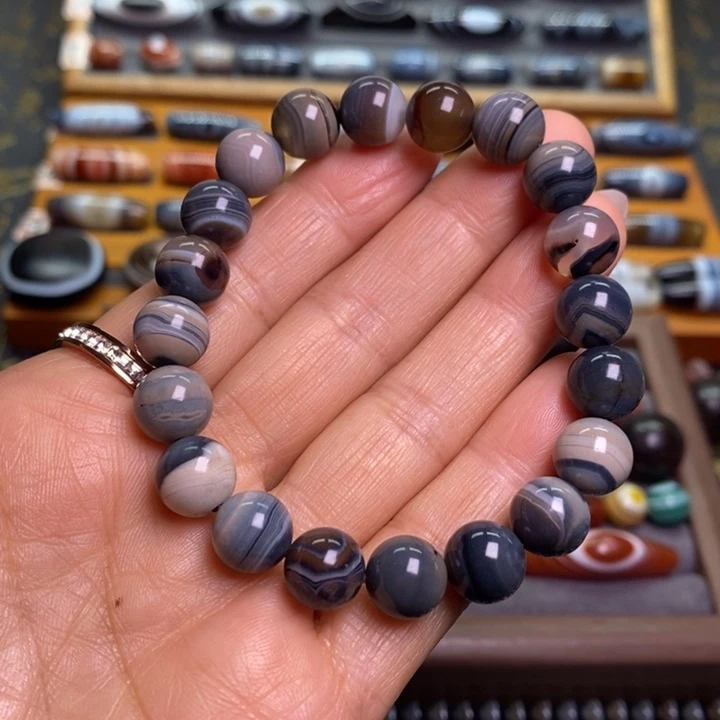 未镶嵌玛瑙/玉髓珠宝半成品D****m