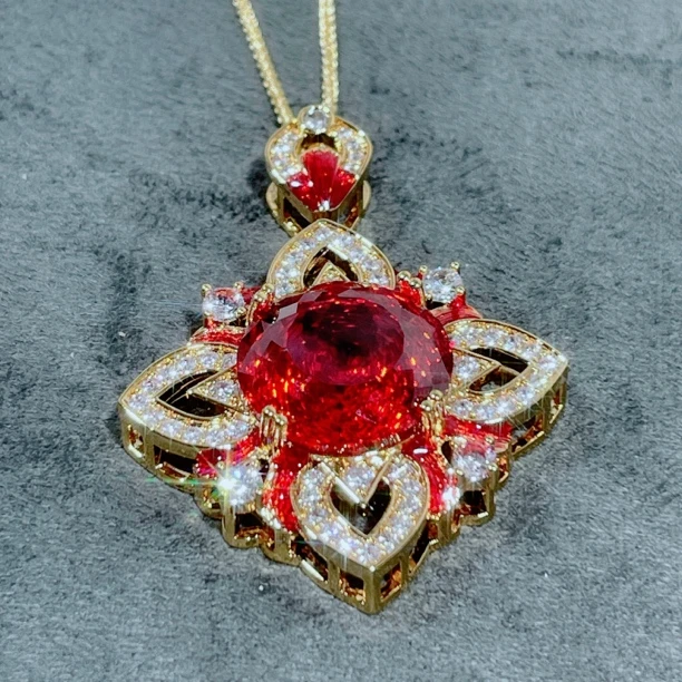 【米莱轻奢】精工豪华镶嵌钻饰吊坠199