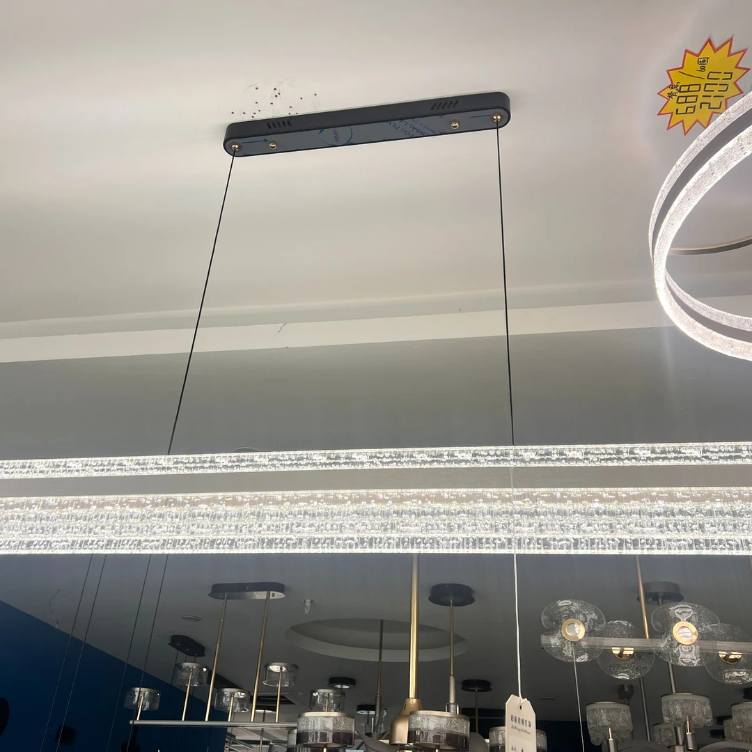 餐厅吊灯极简一字2024新款现代吧台中山高级感餐桌岛台长条灯