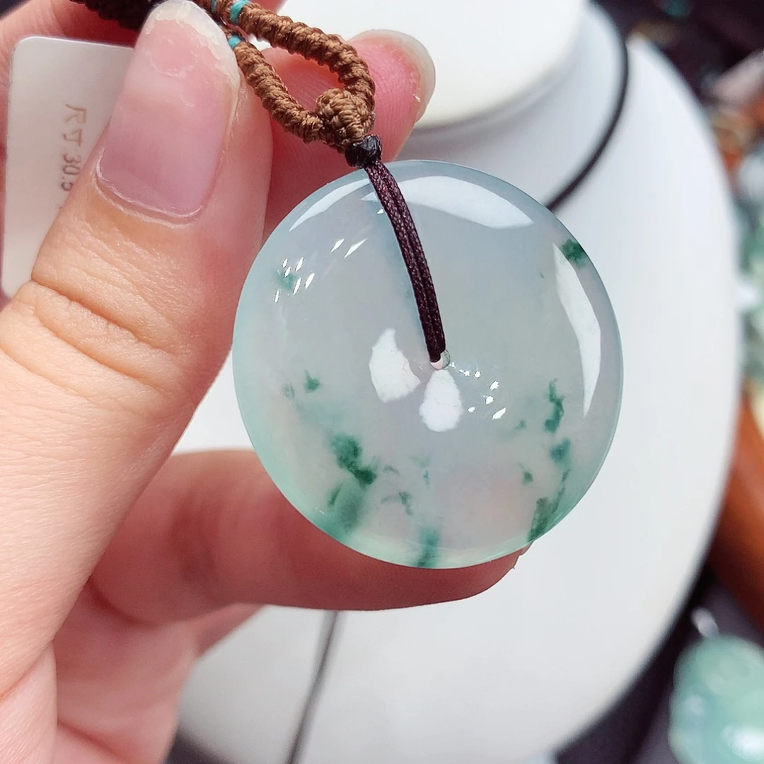 颈饰未镶嵌翡翠翡翠33 ，30.5/4.9