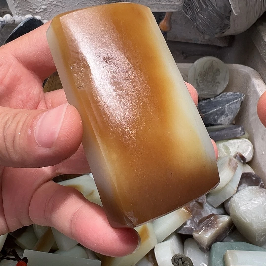 勇***乐定制和田玉未镶嵌和田玉