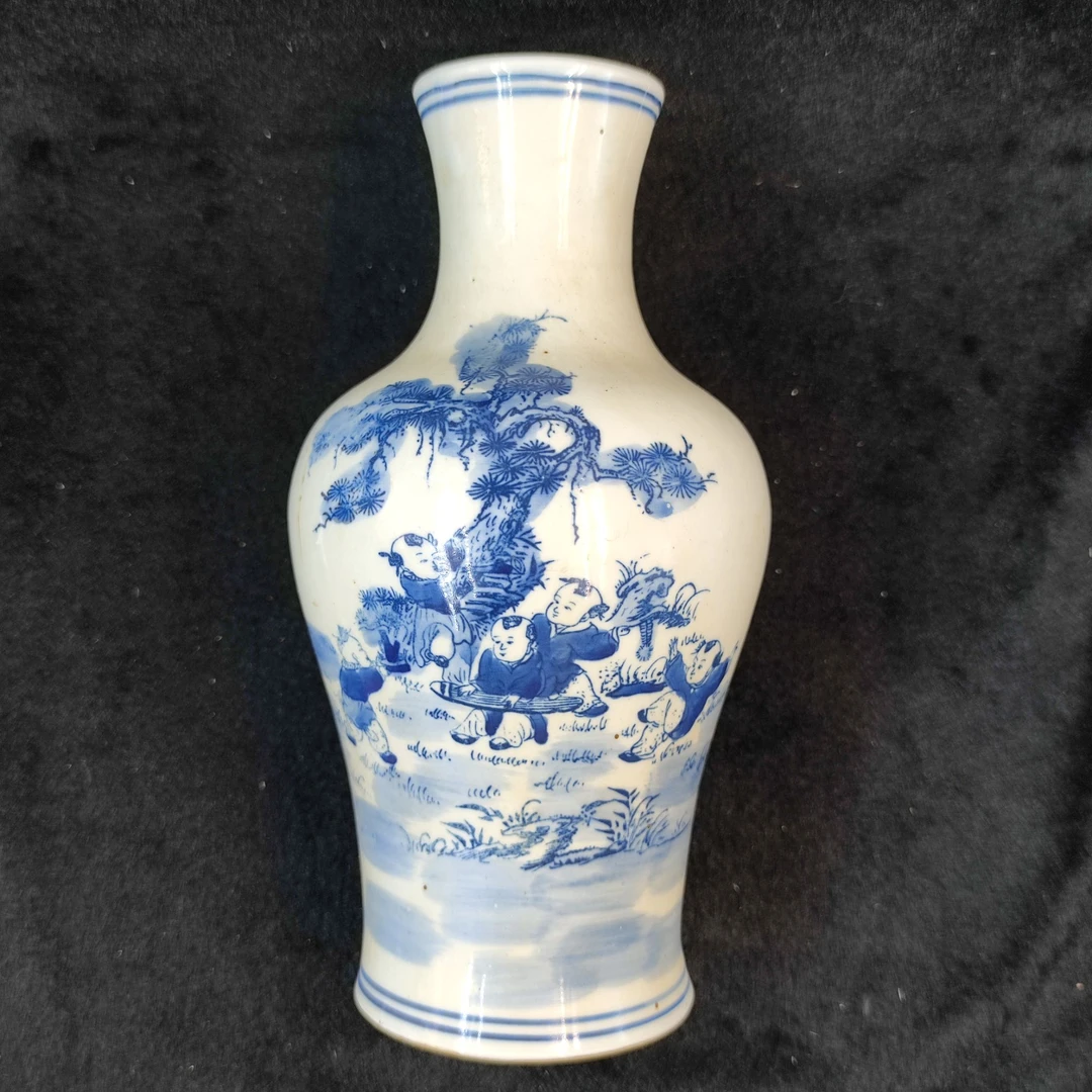 【闪购商品】 pp1 清康熙 青花人物婴戏纹赏瓶