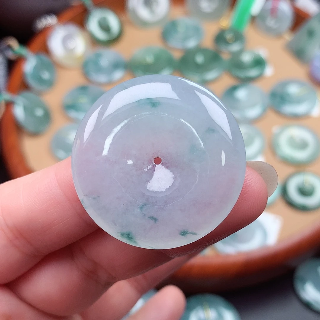 翡翠未镶嵌颈饰吊坠