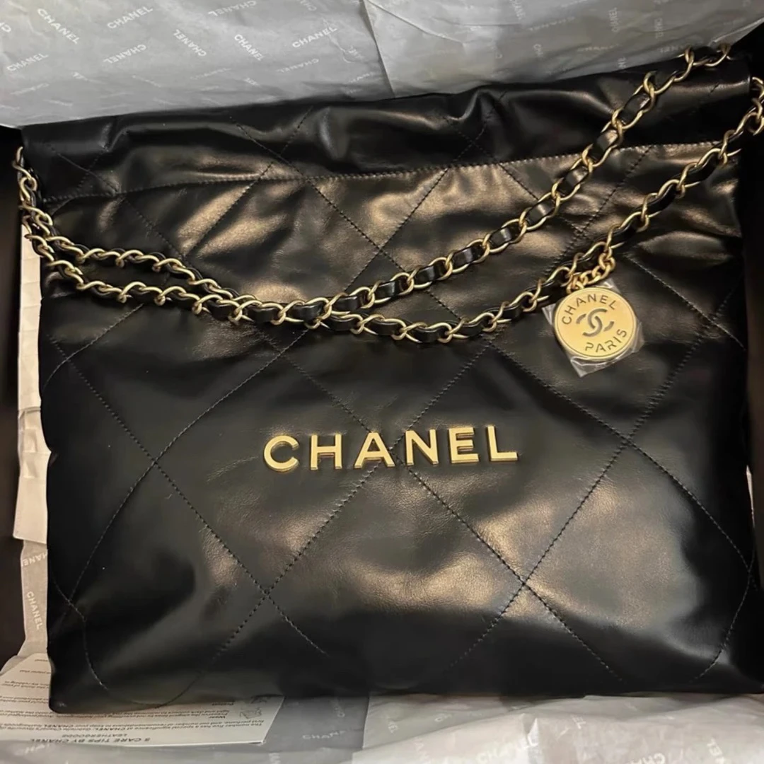 未使用 Chanel/香奈儿 黑金22bag小号 25年芯片款单肩垃圾袋