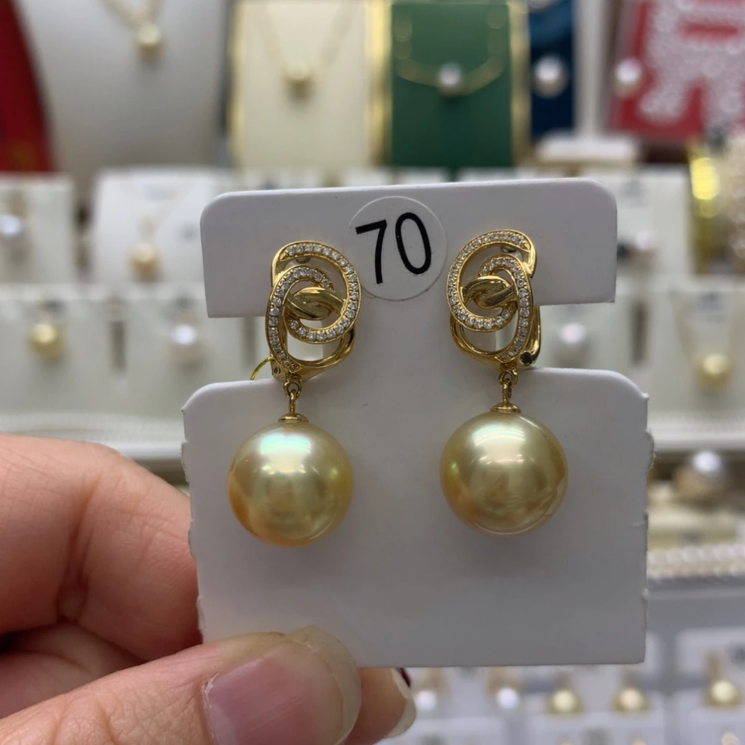 18K金镶嵌耳饰海水珍珠