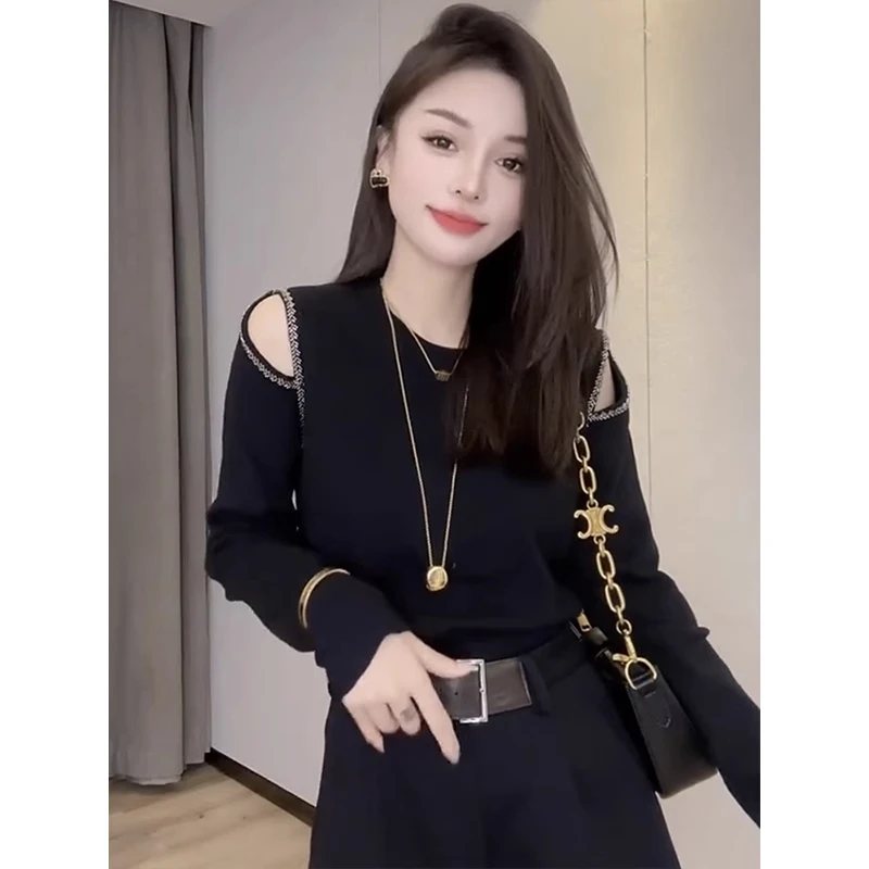 小香风露肩设计感圆领针织衫春秋季新款时尚气质百搭别致打底衫