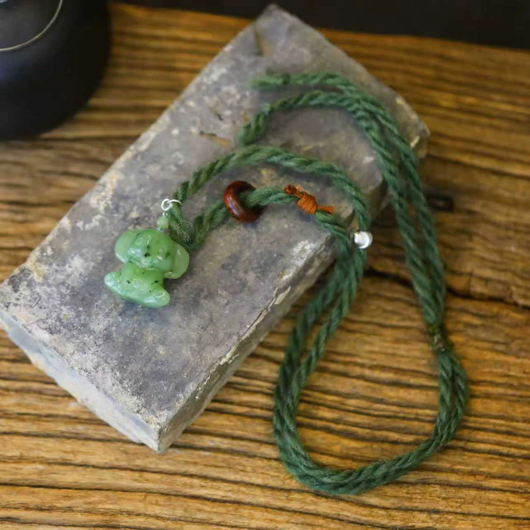 麦麦【小飞象】天然和田玉碧玉 吊坠 小飞象 多样性发一