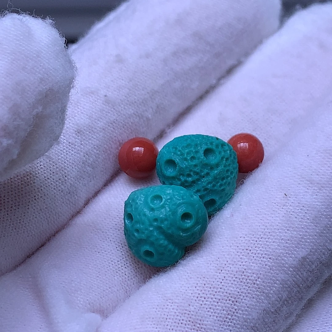 含***脉南红玛瑙未镶嵌珠宝奇石