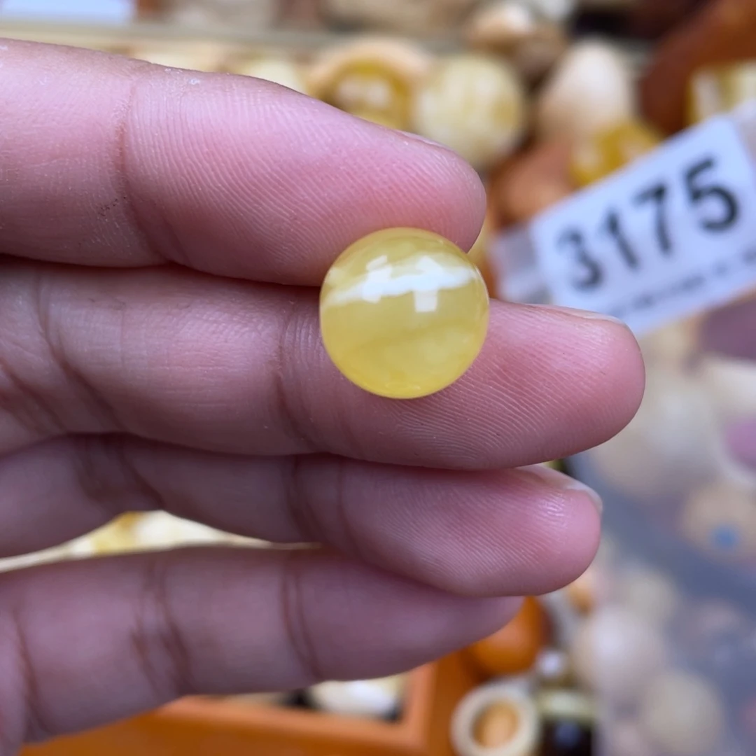 未镶嵌蜜蜡珠宝奇石12一线天