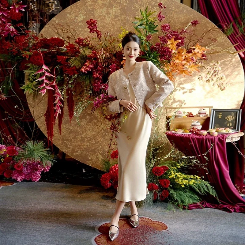 高级感订婚礼服高端轻奢国风新中式套装裙小香风外套连衣裙两件套