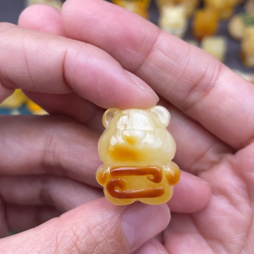 裸石琥珀未镶嵌蜜蜡