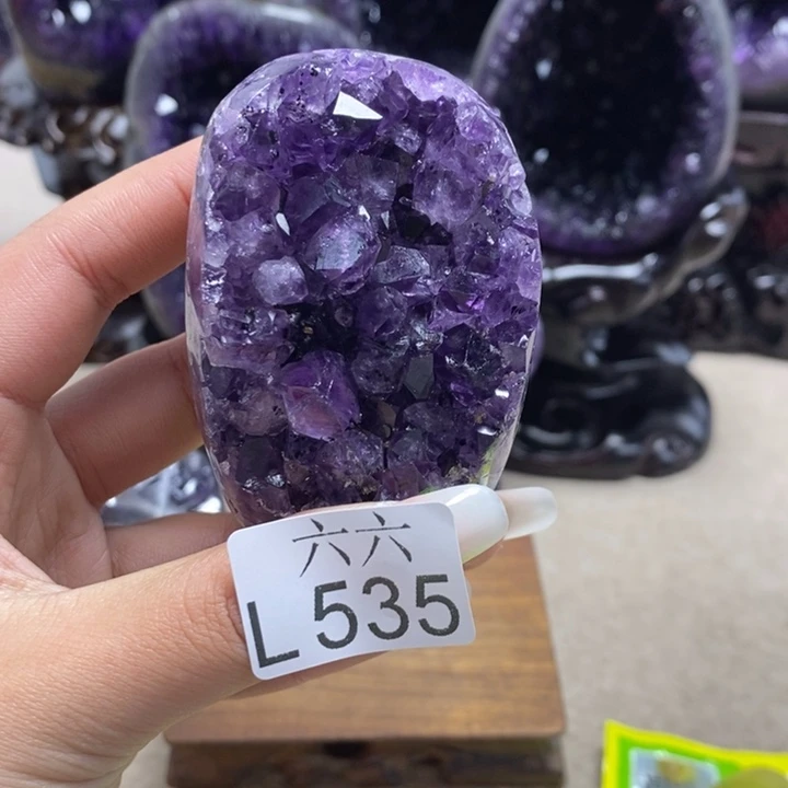 水晶未镶嵌大型摆件（非配饰）摆件