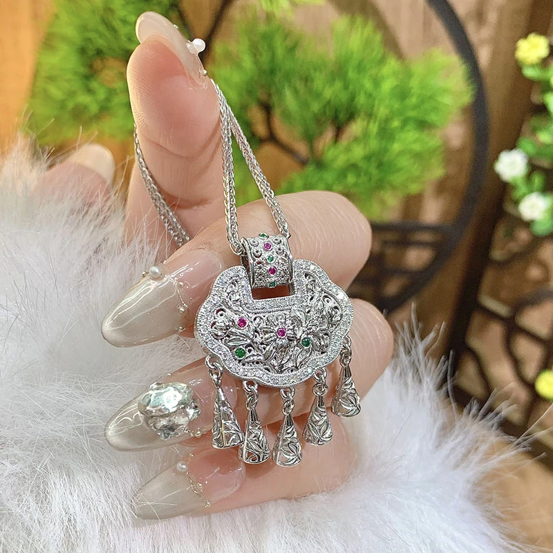 铂金项链pt950铂金吊坠新款璎珞锁平安锁如意吊坠送女友生日礼物