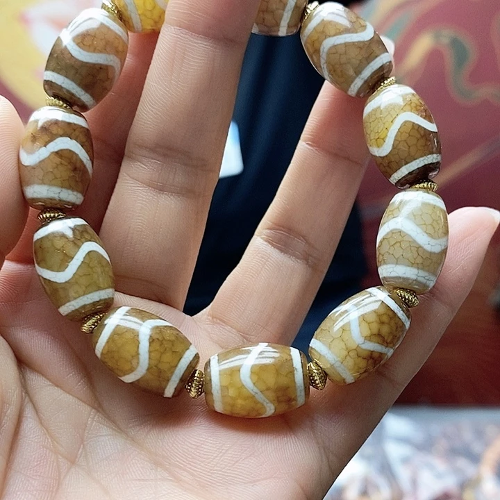 玛瑙/玉髓颈饰合金