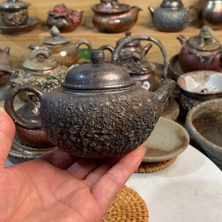 杯微瑕柴烧爆裂壶，壶嘴歪，介意勿拍
