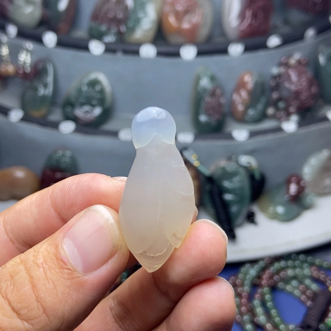 玛瑙/玉髓未镶嵌颈饰