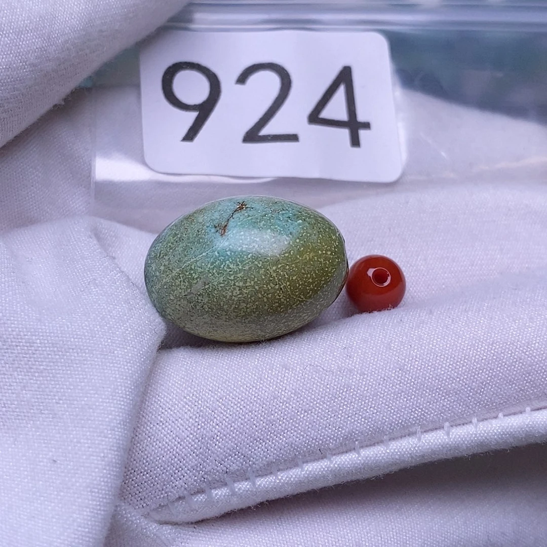 南红玛瑙未镶嵌珠宝半成品