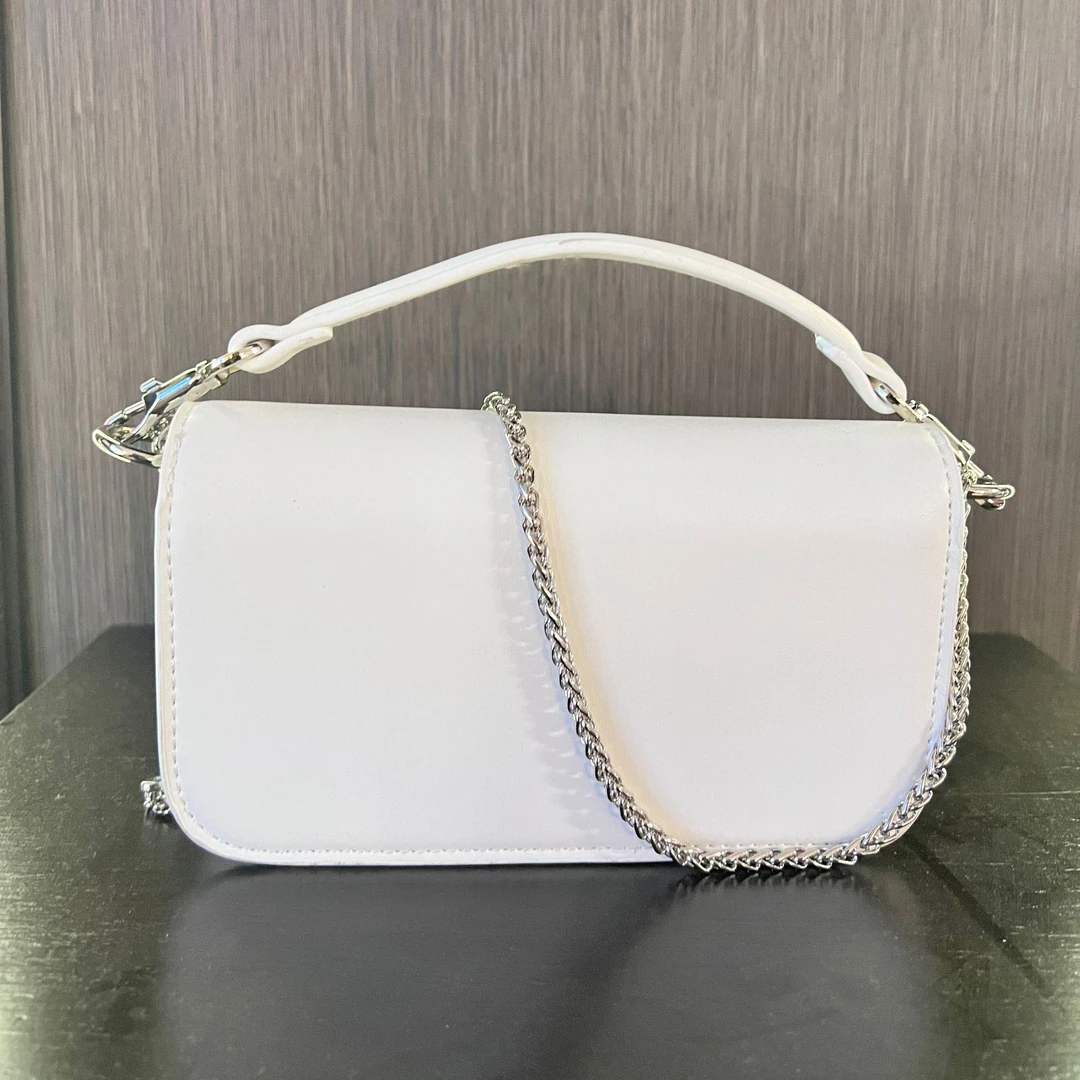 2584白色华伦包包新款爆款时尚百搭单肩斜挎包包网红潮流女包