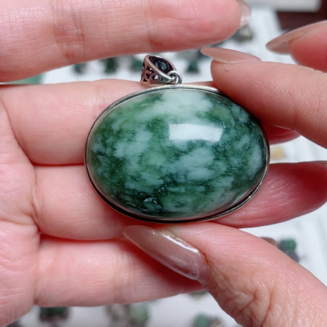 透闪石-蛇纹石玉银S925镶嵌颈饰